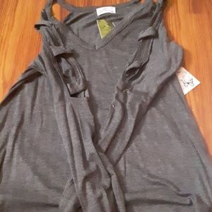 Gray long sleeve shirt